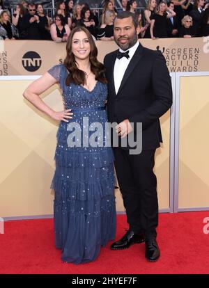 Chelsea Peretti et Jordan Peele assistent aux Prix annuels de la Guilde des acteurs de l'écran 24th, qui se tiennent au Shrine exposition Center Banque D'Images