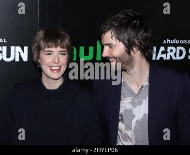 Agyness Deyn & Jim Sturgess participe à la première américaine de la série Hulu Original « Hard Sun » à New York Banque D'Images