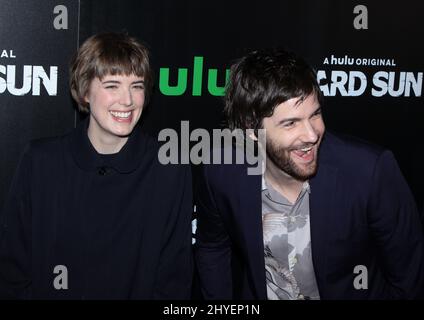 Agyness Deyn & Jim Sturgess participe à la première américaine de la série Hulu Original « Hard Sun » à New York Banque D'Images