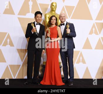 Kazuhiro Tsuji, Lucy Sibbick et David Malinowski dans la salle de presse des Academy Awards 90th Banque D'Images