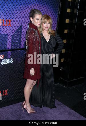 Rachael Taylor et Rebecca de Mornay assistant aux marvels « Jessica Jones » saison 2 - New York première tenue au AMC Loews Lincoln Square le 7 mars 2018. Banque D'Images