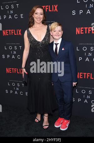 Molly Parker et William Bissonnette à la première saison 1 de Netflix au Cinerama Dome le 9 avril 2018 à Hollywood, aux États-Unis. Banque D'Images