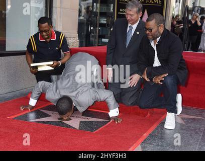 Martin Lawrence, Tracy Morgan, Leron Gubler et Jordan Peele assistant au dévoilement du Star Tracy Morgan lors du Hollywood Walk of Fame Banque D'Images