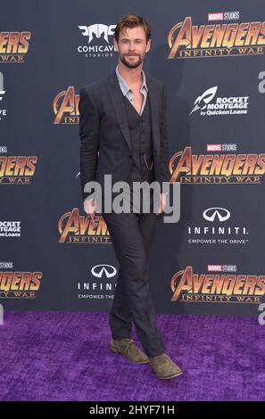 Chris Hemsworth assistant à la première mondiale d'Avengers: Infinity War, qui s'est tenue au théâtre El Capitan à Hollywood, en Californie Banque D'Images