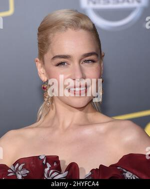 Emilia Clarke à la première mondiale de 'solo: A Star War Story' qui s'est tenue au théâtre El Capitan le 10 mai 2018 à Hollywood, Californie. Banque D'Images