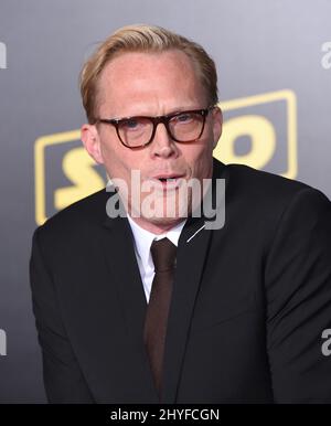 Paul Bettany à la première mondiale « une histoire de la guerre des étoiles » qui s'est tenue au théâtre El Capitan le 10 mai 2018 à Hollywood, en Californie. Banque D'Images