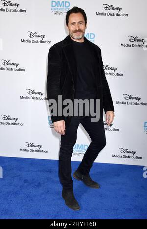 Demian Bichir à l'avant-front de Disney/ABC International qui se tient au terrain de Walt Disney Studios le 20 mai 2018 à Burbank, ca. Banque D'Images