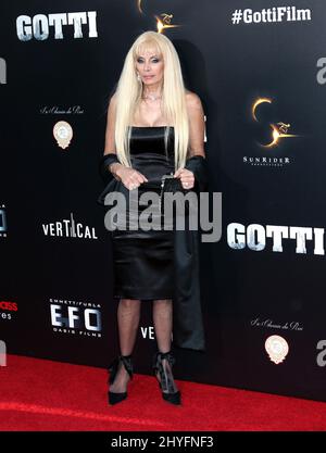 Victoria Gotti assiste à la première Gotti tenue au SVA Theatre, New York, le 14 juin 2018. Banque D'Images