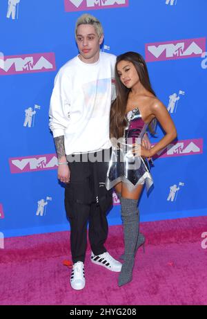 Pete Davidson et Ariana Grande au MTV 'VMAs' de 2018 qui s'est tenu au radio City Music Hall le 20 août 2018 à New York City, États-Unis Banque D'Images