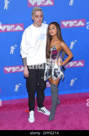 Pete Davidson et Ariana Grande au MTV 'VMAs' de 2018 qui s'est tenu au radio City Music Hall le 20 août 2018 à New York City, États-Unis Banque D'Images