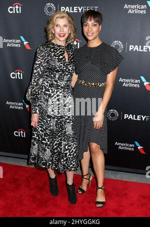 Christine Baranski & Cush Jumbo arrivant à PaleyFest NY : « The Good Fight », qui s'est tenu au Paley Center de New York le 15 octobre 2018 Banque D'Images