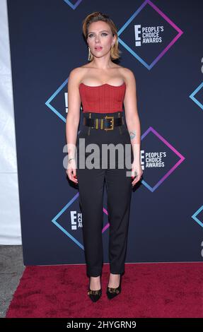 Scarlett Johansson dans la salle de presse le 2018 E! Le People's Choice Awards a eu lieu à Barker Hangar, à Santa Monica Banque D'Images