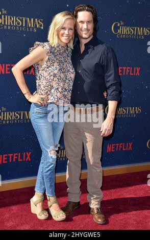 Oliver Hudson et Erinn Bartlett à la première mondiale des chroniques de Noël qui a eu lieu au Bruin Theatre le 18 novembre 2018 à Westwood, Banque D'Images