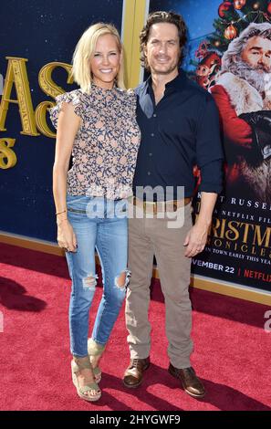 Oliver Hudson et Erinn Bartlett à la première mondiale des chroniques de Noël qui a eu lieu au Bruin Theatre le 18 novembre 2018 à Westwood, Banque D'Images