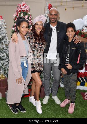 Nicole Ari Parker, Sophie Tei Naaki Lee Kodjoe, Boris Kodjoe et Nicolas Neruda Kodjoe arrivant pour l'événement de vacances Brooks Brothers x St. Jude qui s'est tenu à l'hôtel Beverly Wilshire le 9 décembre 2018 à Beverly Hills, Los Angeles Banque D'Images