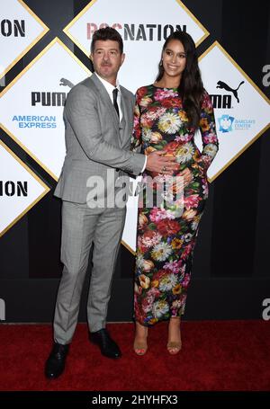 Robin Thicke et April Love Geary assistant au brunch pré Grammy de la nation ROC qui s'est tenu dans une résidence privée à Los Angeles, en Californie Banque D'Images