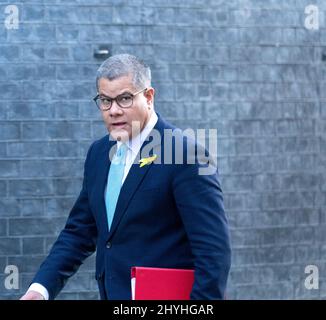 Londres, Royaume-Uni. 15th mars 2022. Alok Sharma, président de la CdP 26, arrive à une réunion du Cabinet au 10 Downing Street Londres. Crédit : Ian Davidson/Alay Live News Banque D'Images