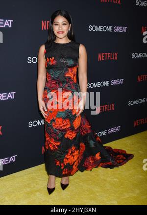 Gina Rodriguez assister à l'un des Netflix obtenir une projection spéciale qui a eu lieu au ArcLight Cinemas Hollywood, Los Angeles le mercredi 17 avril 2019 Banque D'Images