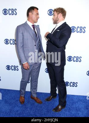 Julian McMahon et Kellan Lutz assistent à la présentation du CBS 2019 au Todd English Food Hall Banque D'Images