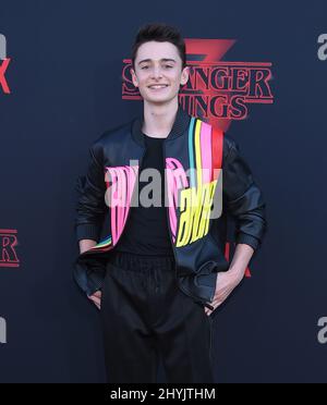 Noah Schnapp à la première saison 3 de Netflix 'Transger Things' qui s'est tenue à l'école secondaire de Santa Monica le 28 juin 2019 à Santa Monica, en Californie. Banque D'Images