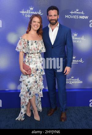 Patti Murin et Colin Donnell arrivent à Hallmark Channel et Hallmark Movies & Mystères été 2019 TCA à la résidence privée le 26 juillet 2019 à Beverly Hills, CA. Banque D'Images