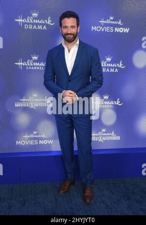 Colin Donnell arrive à la chaîne Hallmark et Hallmark Movies & Mystères été 2019 TCA à la résidence privée le 26 juillet 2019 à Beverly Hills, CA. Banque D'Images