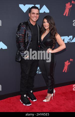 Deena Nicole Cortese et Christopher Buckner aux MTV Video Music Awards 2019 qui se sont tenus au Prudential Center le 26 août 2019 à Newark, New Jersey Banque D'Images