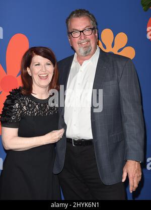 Kate Flannery et Chris Haston à la première de la « Rénovation très Brady » de HGTV, qui s'est tenue à l'hôtel Garland le 5 septembre 2019 à North Hollywood, Californie. Banque D'Images