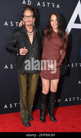 Steven Tyler et Chelsea Tyler arrivent à la projection spéciale « ad Astra » au Cinerama Dome le 18 septembre 2019 à Hollywood, en Californie. Banque D'Images