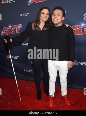 Tina Lee et Kodi Lee à la finale du spectacle en direct de la saison 14 de l'America's Got Talent, qui s'est tenue au Dolby Theatre le 18 septembre 2019 à Hollywood, Los Angeles. Banque D'Images