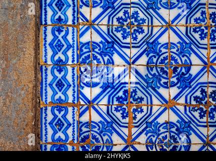 Ancien modèle de tuiles à Ouro Preto, Brésil Banque D'Images