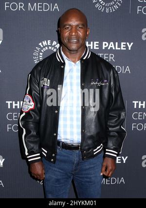 Evander Holyfield participe au succès en affaires et dans la vie: Frank A. Bennack Jr. De Hearst en conversation avec Gayle King au Paley Centre Banque D'Images