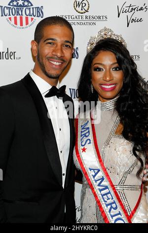 Andre Winslow, Natalie Winslow (Mrs America) à Victoria's Voice, une soirée pour sauver des vies présentée par la Victoria Siegel Foundation et Greenspoon Marder LLP qui se sont tenues au Westgate Las Vegas Resort & Casino le 25 octobre 2019 à Las Vegas. Banque D'Images