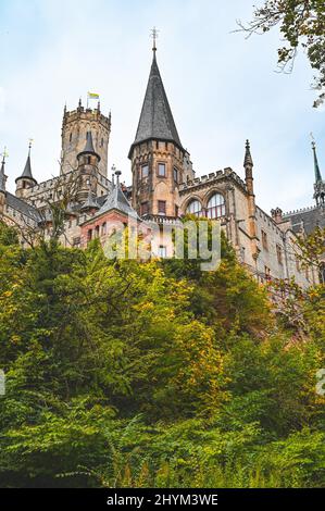 Château de Marienburg construit dans le style néo-gothique à Pattensen, Basse-Saxe, Allemagne Banque D'Images