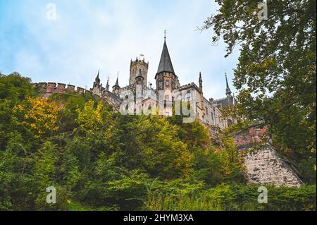 Château de Marienburg construit dans le style néo-gothique à Pattensen, Basse-Saxe, Allemagne Banque D'Images