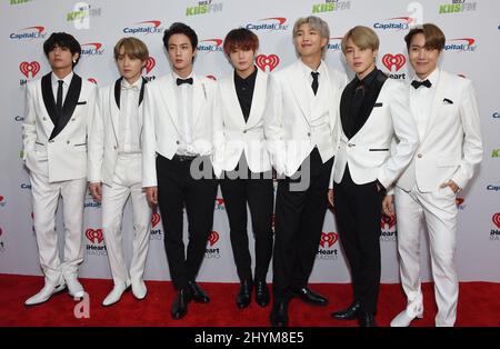 BTS arrivant au Jingle ball 2019 de KIISFM iHeartRadio au Forum le 06 décembre 2019 à Los Angeles, CA. Banque D'Images