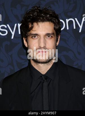 Louis Garrel assister à la première de Little Women à New York Banque D'Images