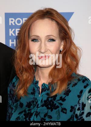 J.K. Rowling assistait aux RFK Ripple of Hope Awards à New York City, États-Unis, le jeudi 13 décembre 2019. Banque D'Images