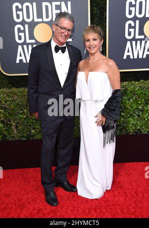 Gabrielle Carteris et Charles Isaacs à l'occasion des Golden Globe Awards 77th qui se sont tenus à l'hôtel Beverly Hilton le 5 janvier 2020 à Beverly Hills, Los Angeles. Banque D'Images