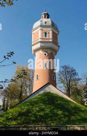 Tour d'eau à Kollmanspark, monument de la ville de Neu-Ulm, Bavière, Allemagne Banque D'Images