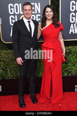 Peter Krause et Lauren Graham à l'occasion des Golden Globe Awards 77th qui se sont tenus à l'hôtel Beverly Hilton le 5 janvier 2020 à Beverly Hills, Los Angeles. Banque D'Images