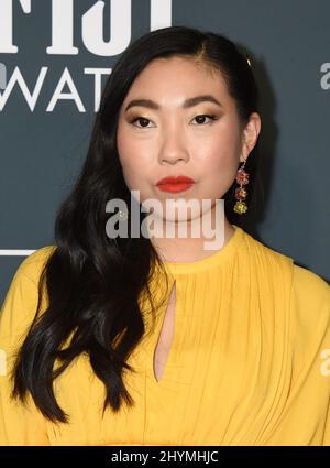 Awkwafina au prix du choix des critiques 25th qui s'est tenu à Barker Hanger le 12 janvier 2020 à Santa Monica, États-Unis. Banque D'Images