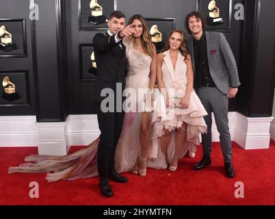 Pour King and Country, Joel Smallbone, Moriah Peters, Courtney Smallbone et Luke Smallbone ont assisté aux GRAMMY Awards 2020 qui se sont tenus au Staples Center de Los Angeles, Californie. Banque D'Images