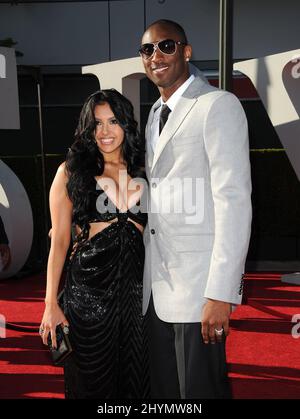 15 juillet 2009 Los Angeles, ca. Kobe Bryant et Vanessa Bryant Prix annuels de l'ESPY 17th au Nokia Theatre LA Live Banque D'Images