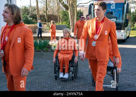 LA HAYE, PAYS-BAS - MARS 15: Chef de mission Esther Vergeer des pays-Bas lors de la cérémonie paralympique des athlètes au Catshuis le 15 mars 2022 à la Haye, pays-Bas (photo de Jeroen Meuwsen/BSR Ageny) NOCNSF Banque D'Images