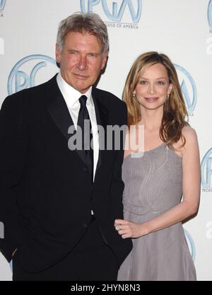 Harrison Ford et Calista Flockhart assistent aux Prix de la Guilde des producteurs 2007. Photo : presse britannique Banque D'Images