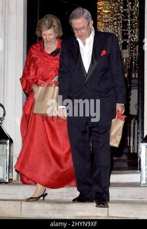 Le roi Constantine et la reine Anne Marie de Grèce assistent à la fête d'anniversaire 40th du prince héritier Pavlos de Grèce à Chelsea, Londres. Photo : presse britannique Banque D'Images