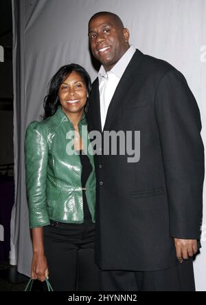 Magic Johnson & Wife cookie assistez à la soirée annuelle 3rd DU casino LA Lakers à Santa Monica. Photo : presse britannique Banque D'Images