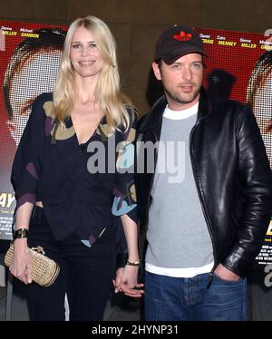 Claudia Schiffer et Matthew Vaughn assistent à la première « Layer Cake » de Los Angeles. Photo : presse britannique Banque D'Images