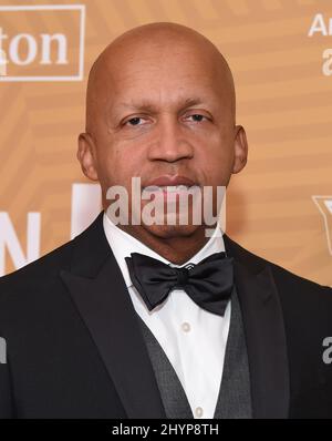 Bryan Stevenson assister à la cérémonie de remise des prix du Festival du film noir américain, qui s'est tenue au Beverly Hilton à Beverly Hills, Californie, États-Unis, le dimanche 23 février 2020 Banque D'Images